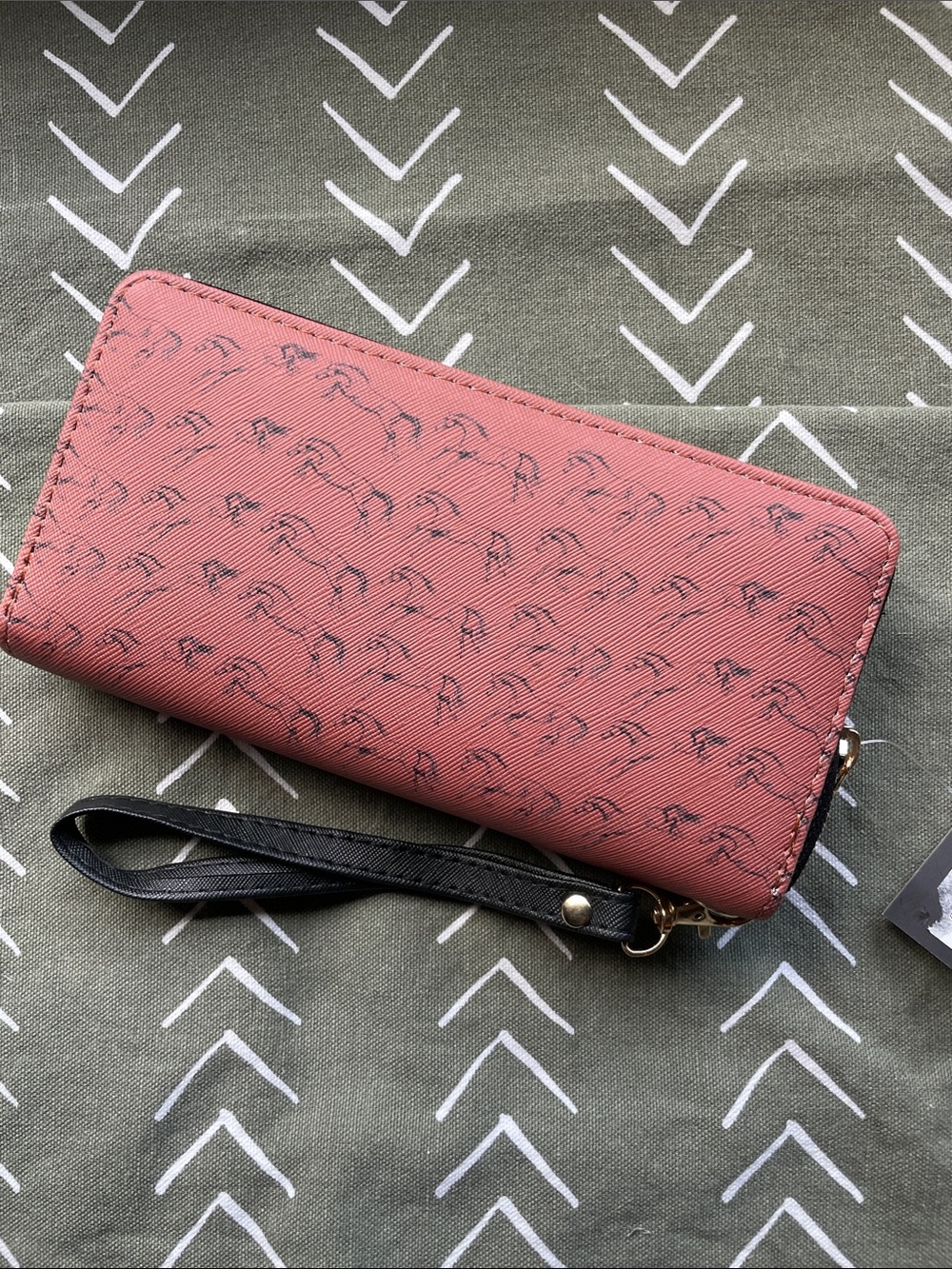 NWT equestrian Pink Zip-Around Wristlet Wallet with Black Strap